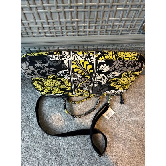 NWT Vera Bradley-Hard Shell Laptop Case with Strap-Baroque-Black Yellow Gray-Ret - Picture 7 of 7